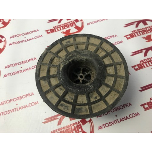 Прокладка задней пружины верхняя Opel Vivaro 2007-2014 90538498